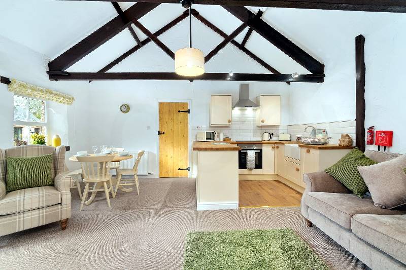 Click here for more about Daisy Cottage, Old Mill Cottages