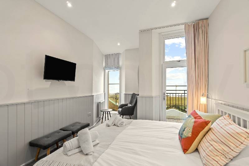 Click here for more about The Lighthouse, Sunnybeach Apartments