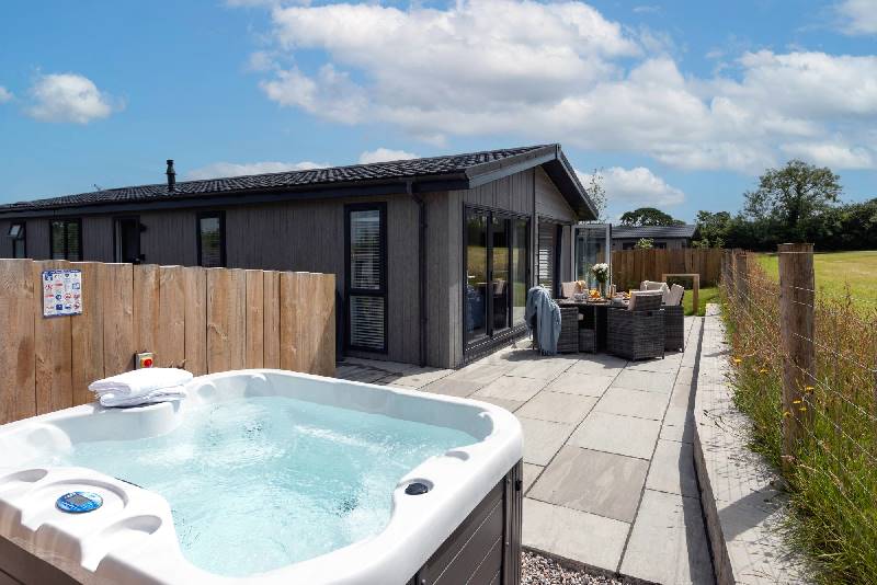 Click here for more about Lavender Lodge, 8 Roadford Lake Lodges