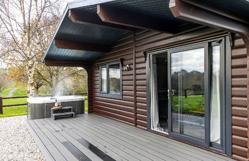 Click here for more about Chestnut, 6 Fingle Glen Lodges