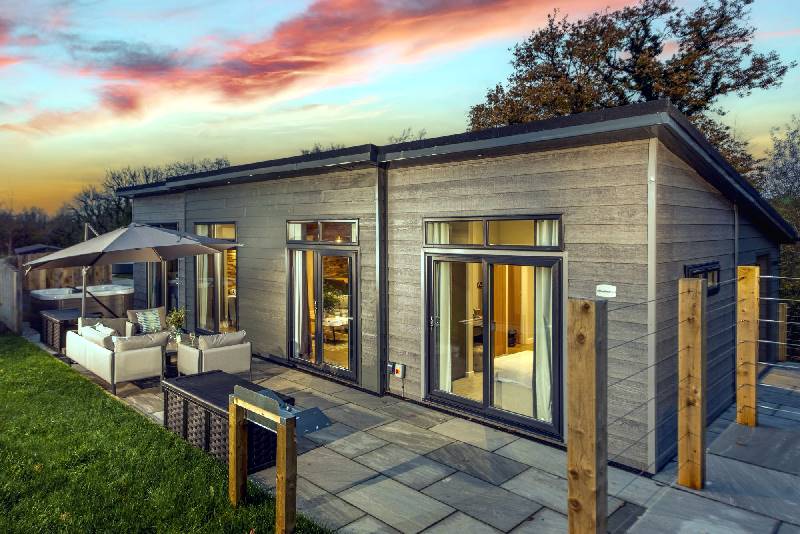 Click here for more about Hawthorne Lodge, 15 Roadford Lake Lodges