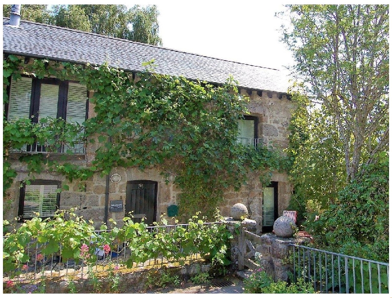 Click here for more about Granary Cottage