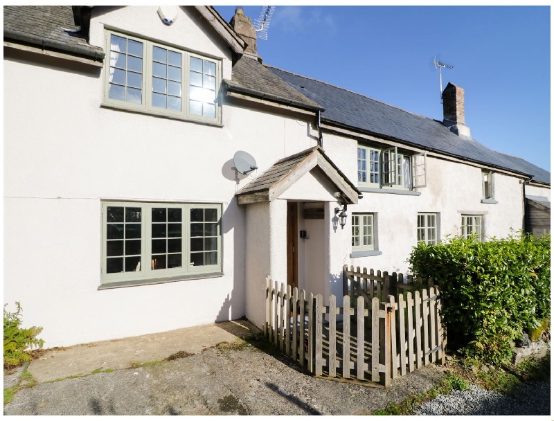 Click here for more about Southmead Cottage