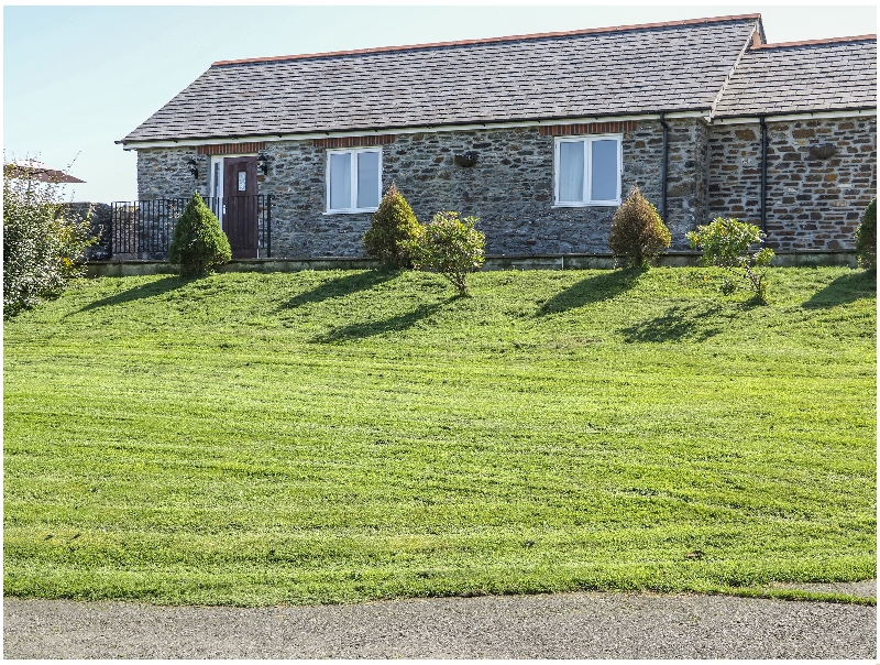 Click here for more about Middle Barn