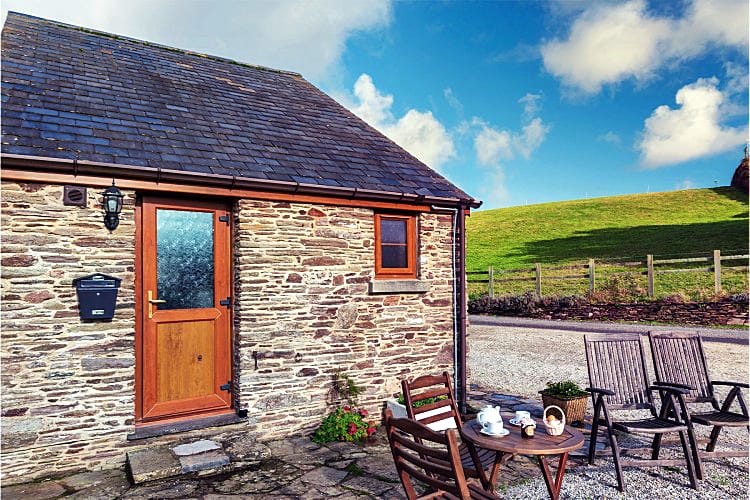 Click here for more about Owlacombe Cottage