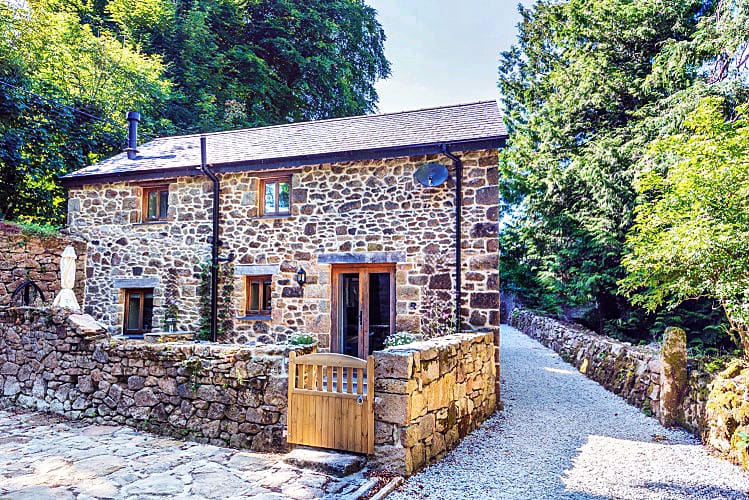 Click here for more about Moorlands Barn