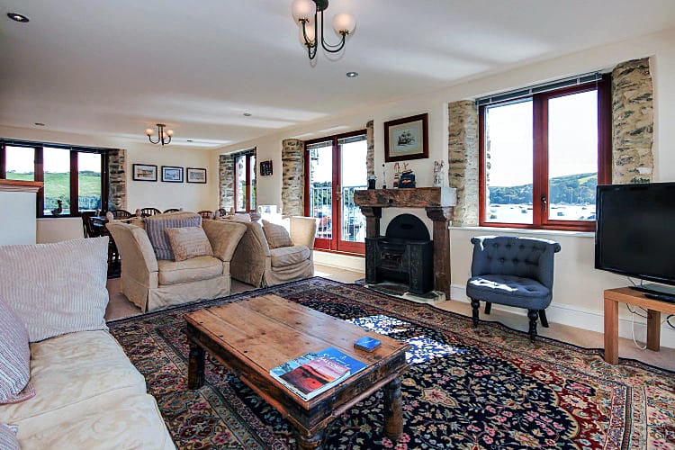 Quayside Cottage price range is 1609