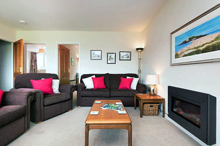 2 Bantham Holiday Cottages Pictures