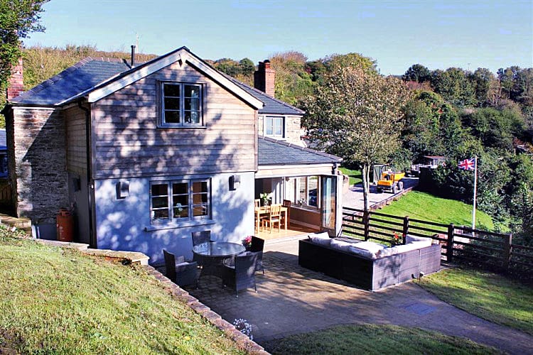 Click here for more about Stoke Cottage