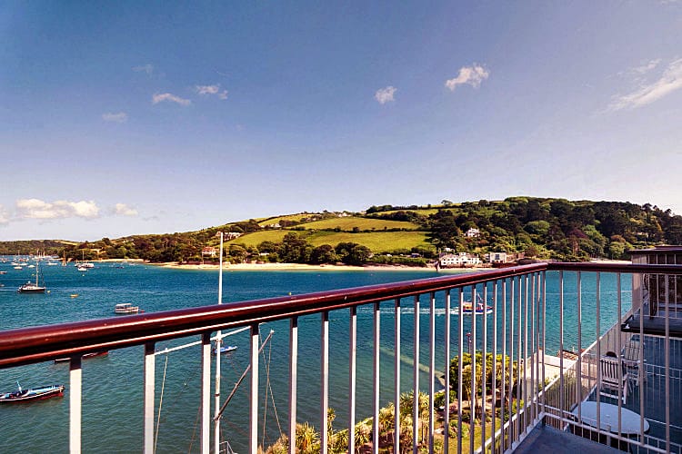 Click here for more about 43 The Salcombe