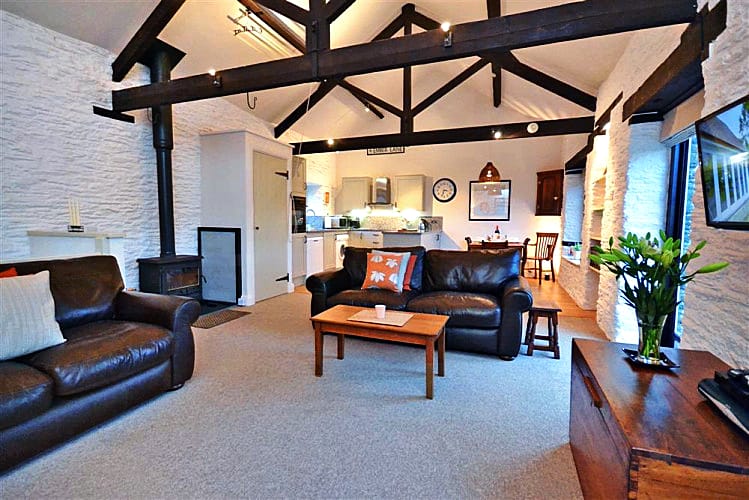 Click here for more about Court Barton Cottage No 10