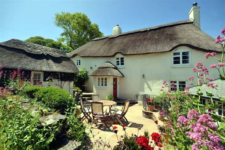Cottage holidays England - Old Thatch